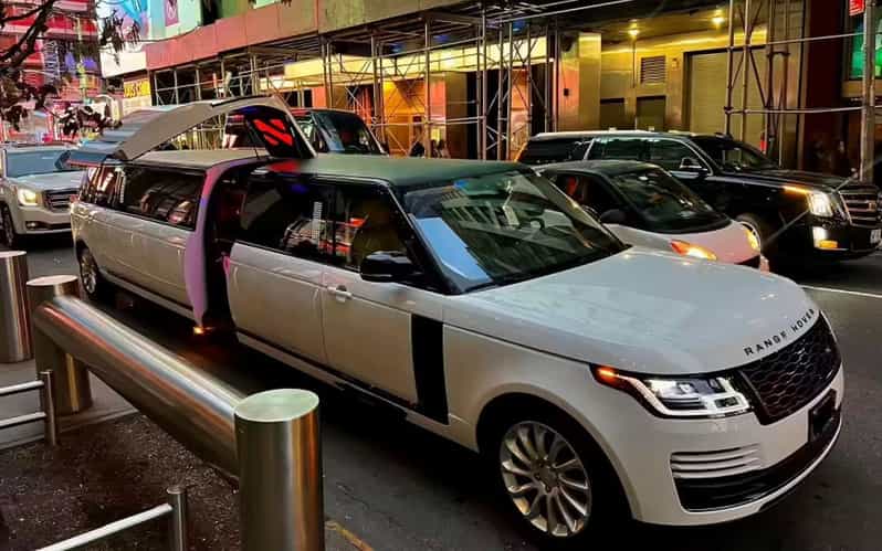 (LGA) Airport: Private Transfer to New York City