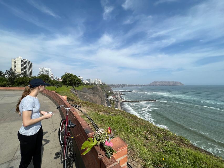 Lima: Bike Tour in Miraflores and Barranco Districts