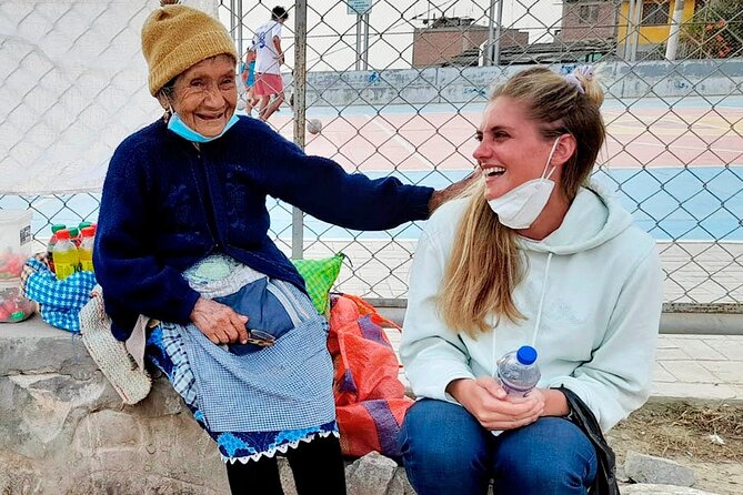 Limas Reality Tour: Shanty Town + Local Lunch + City Tour