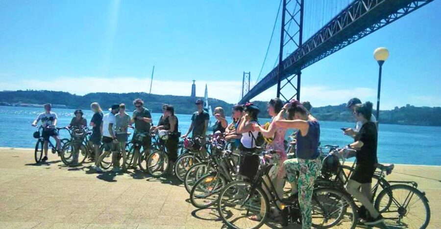 Lisbon: E-Bike Tour to Belém With Guide