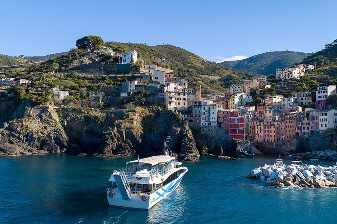 Livorno Port to Cinque Terre and Pisa Leaning Tower: Roundtrip