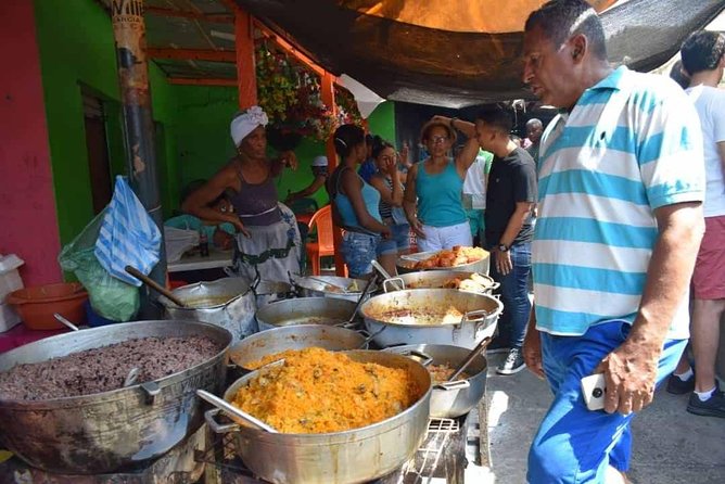 Local Immersion in the Bazurto Market - Overview of the Bazurto Market Tour
