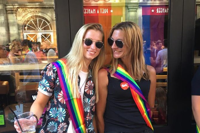 London Gay Tour With a Local, Soho’S Lgbtq+ Nightlife, Private & Custom