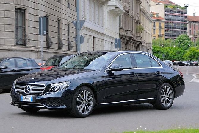 Luxury Private Day Transfer From Malpensa Airport to Milan Center