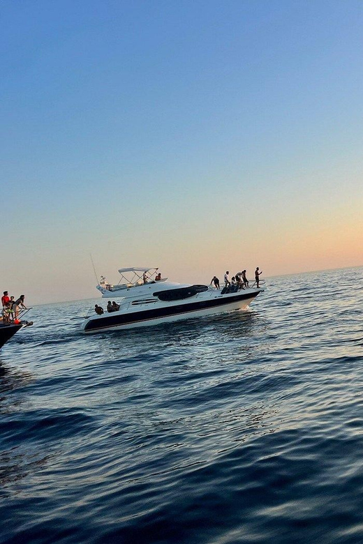 Luxury Private Sunset Yacht Charter - Charter Details