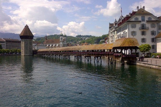 Luzern Discovery: Small Group City Walk With Lake Cruise
