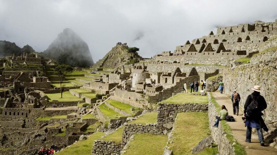 Machu Picchu 1 Day Adventure + Lunch