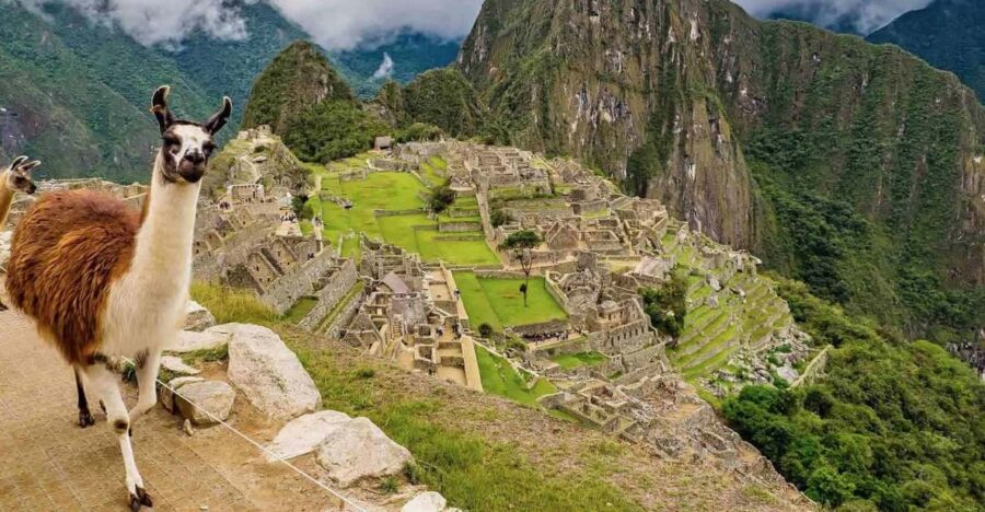 MachuPicchu By Car 2 Days/1 Night