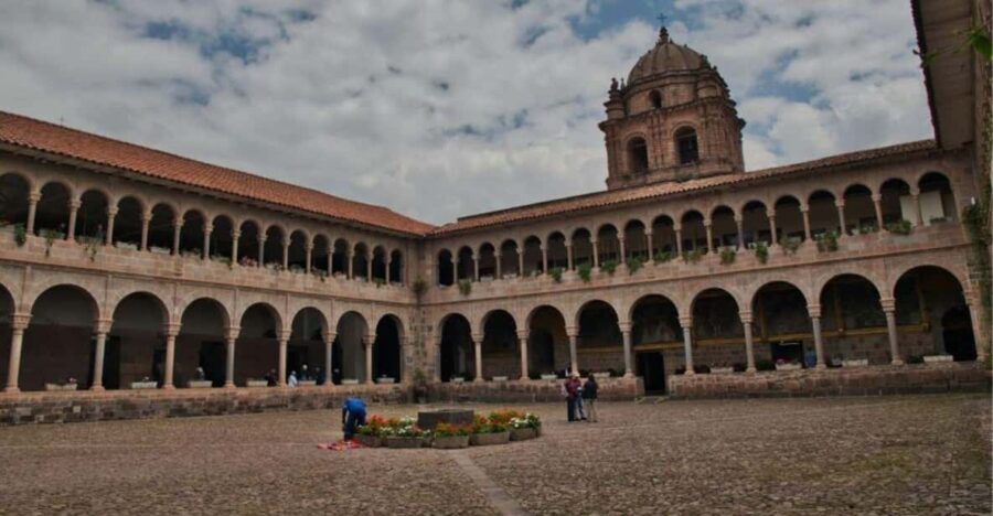 Machupicchu-Humantay Lagoon Tour 4 Days 3 Nights