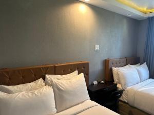 Madison LES Hotel - Hotel Overview
