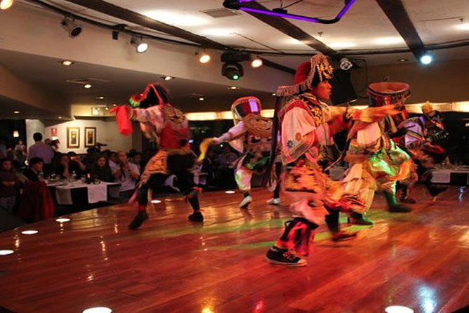 Magic Water Show and Dinner at Most Popular Restaurant in Barranco (Dance Show)