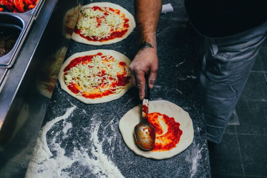 Mamma Mia – Bake The Real Italian Pizza