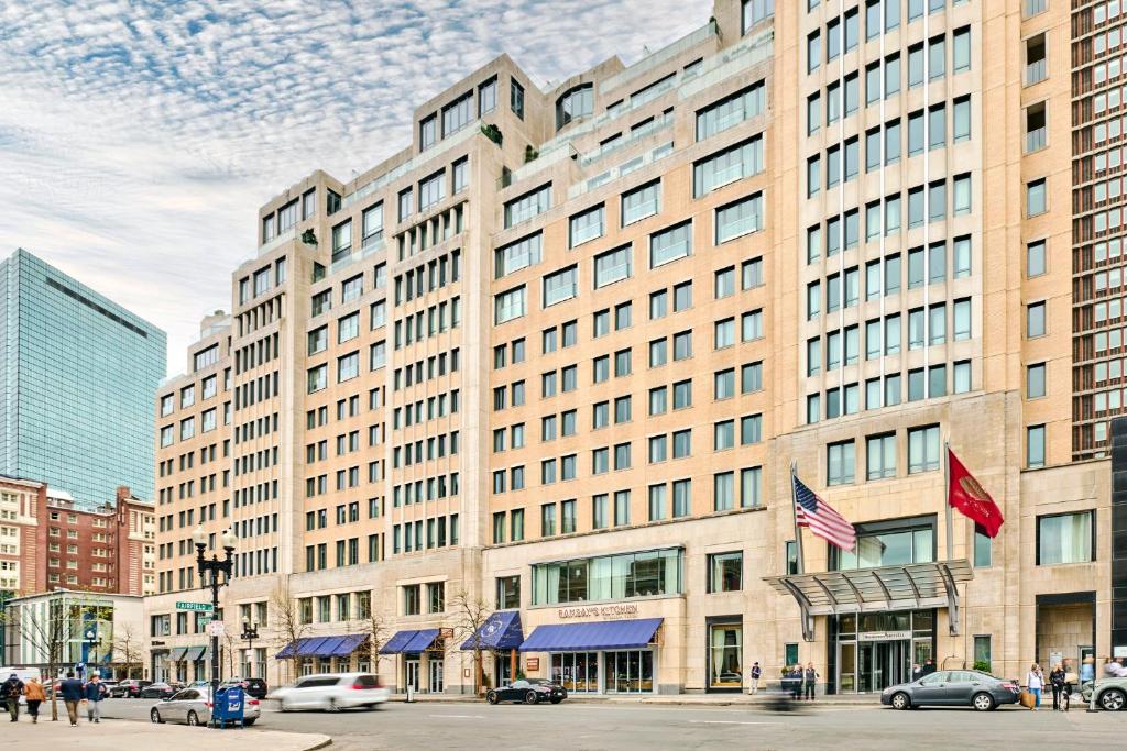 Mandarin Oriental, Boston - Luxury Hotel Overview