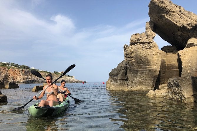 Marine Kayak & Canoe Excursion: Santa Cesarea Terme and the Caves