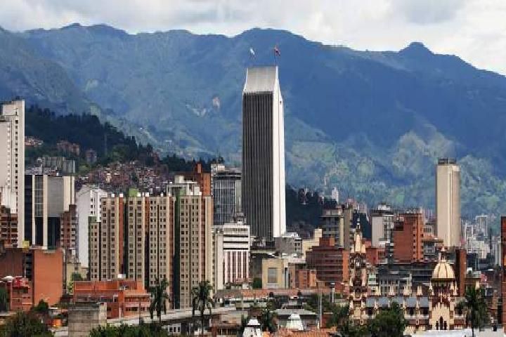 Medellin City, Comuna 13 and Arvi Park Private Tour - Tour Overview and Pricing