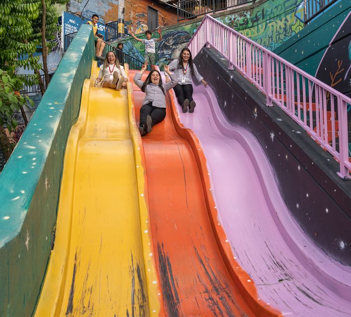 2 Best City Tours In Comuna 13