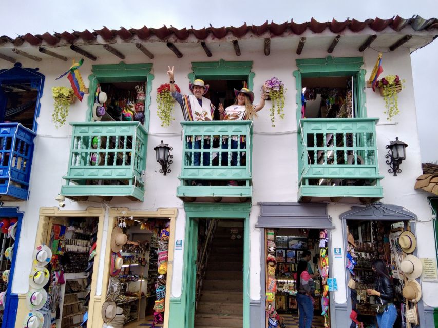 Medellín: Guatapé Tour and Luxury Boat Ride - Tour Overview and Pricing