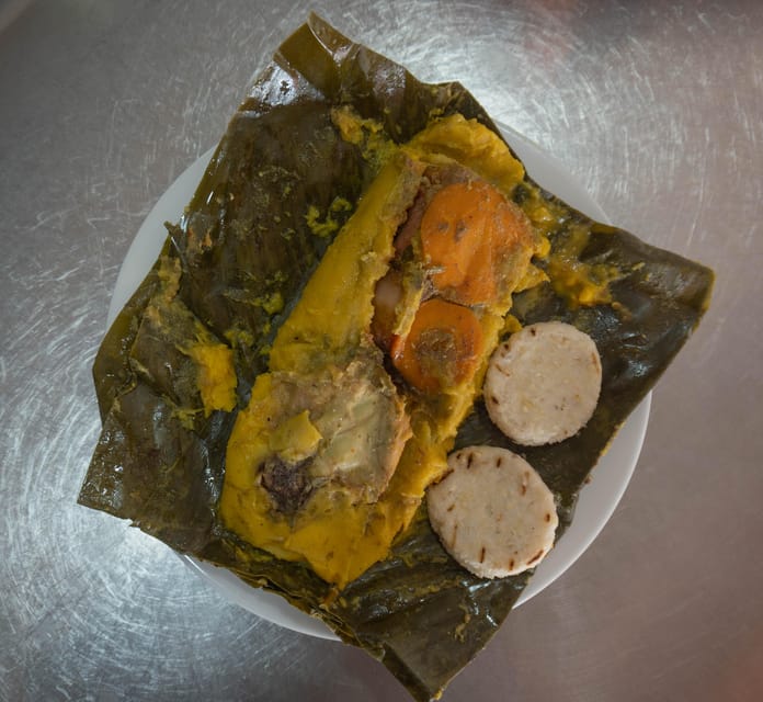 Medellín: Guided Street Food Tour With Tastings (El Poblado)
