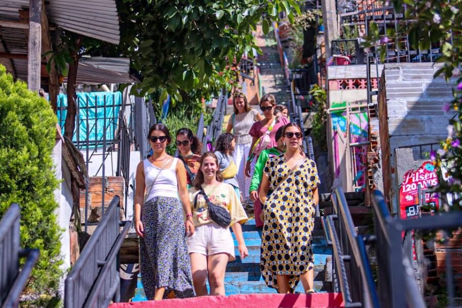 Medellín Urban Tour in Comuna 13: Typical Ice Cream and Graffiti - Tour Overview