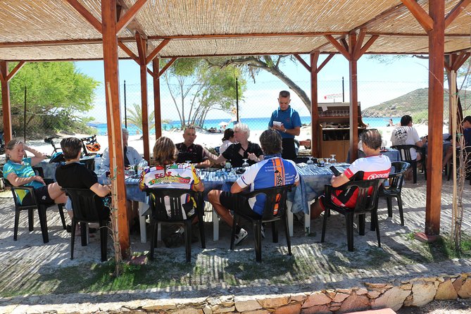 Medieval Towns & Roman Ruins Bike Tour - Meeting and Pickup