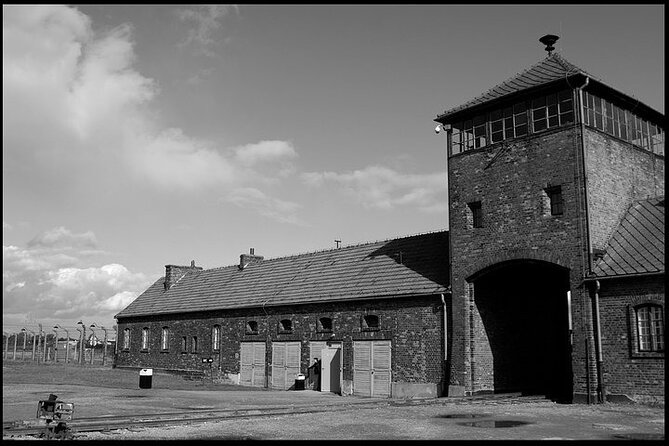 Memorial and Museum Auschwitz-Birkenau Ticket & Krakow Transfer