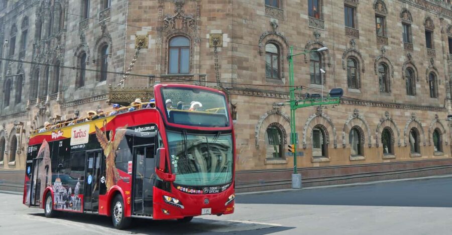 Mexico City: Hop-On Hop-Off City Tour With Attractions
