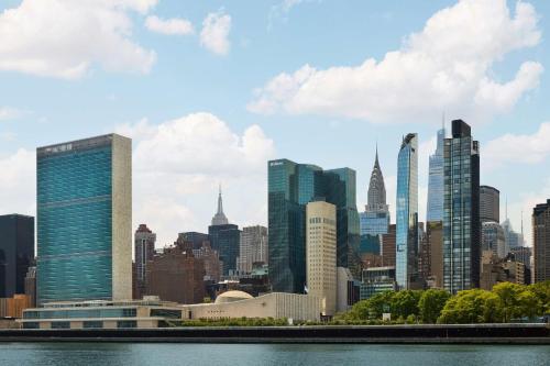 Millennium Hilton New York One UN Plaza - Hotel Location and Proximity