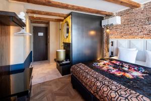 Mister Highland Hotel - Hotel Overview