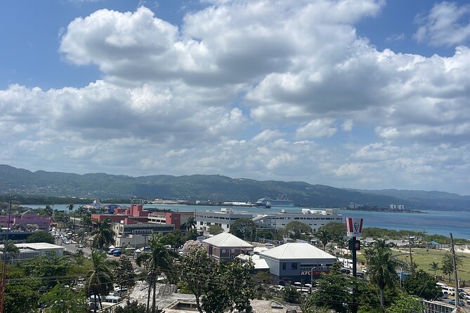 MONTEGO BAY Sightseeing and City Tour With Shopping