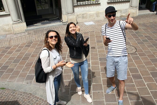 Montreux Scavenger Hunt and Sights Self-Guided Tour - Tour Overview and Details