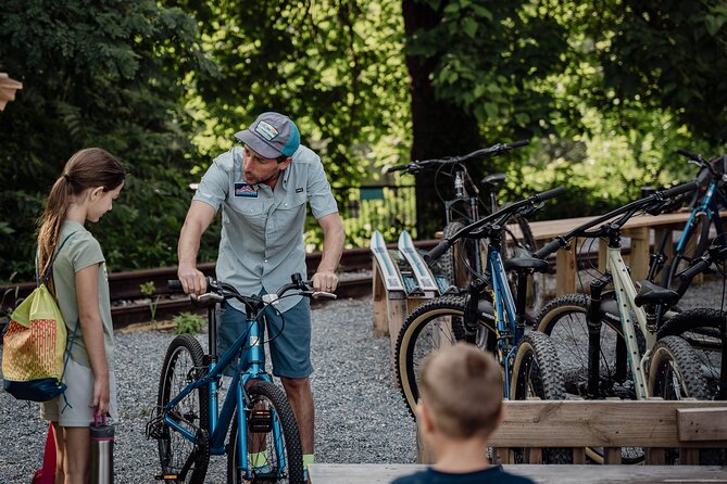 Mountain Bike Tour From the Roanoke Star
