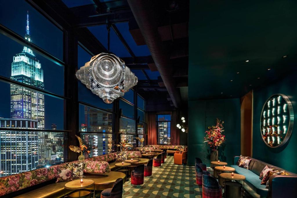 Moxy NYC Chelsea Review
