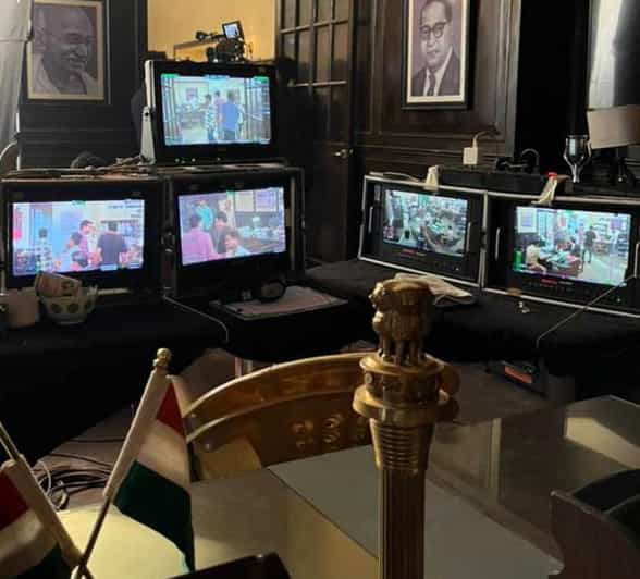 Mumbai City Tour & Bollywood Behind-the-Scenes Experience