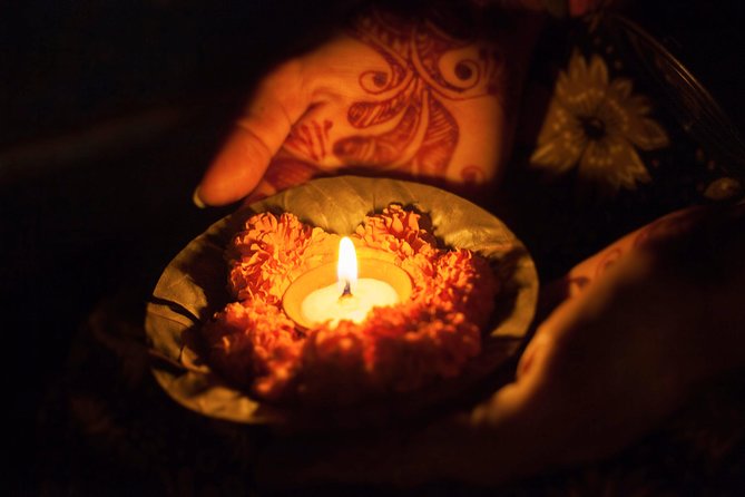 Mysticism of Varanasi With Ganga Aarti (2 Hours Walking Tour)