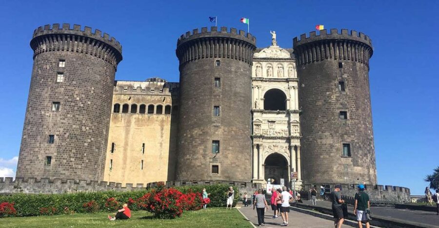 Naples: Half-Day Walking Tour With Underground Ruins