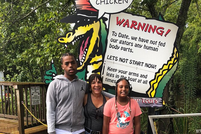 Nawlins Luxury: Pontoon Boat Swamp Tour With Transportation