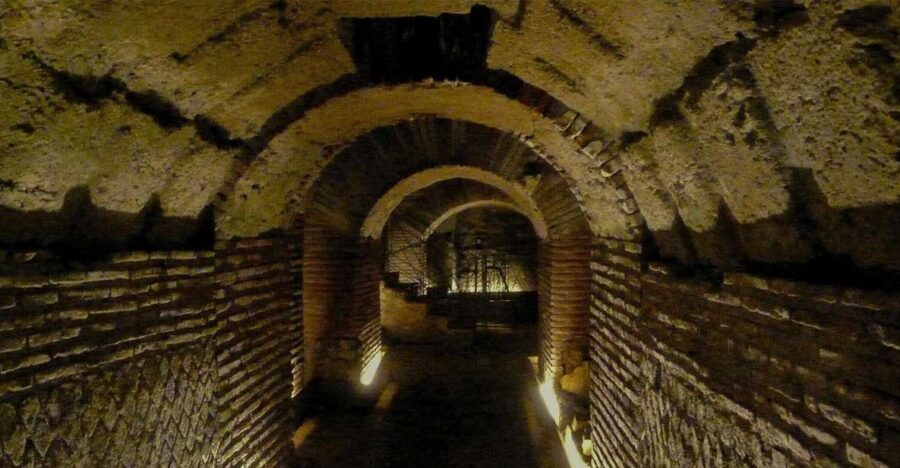 Neaples:Food TOUR Greek Roman City TOUR