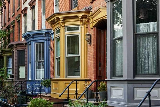 New York Neighborhoods Private Walking Tour - Greenwich Village, SOHO, Little Italy, and Chinatown