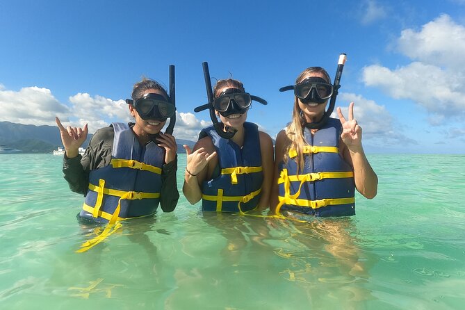 Nha Trang Bay: Explore Half-day Snorkeling at Mun Island
