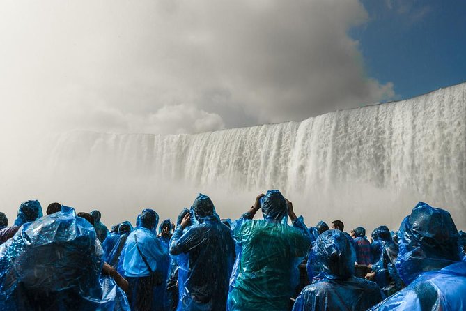 Niagara Falls Day Trip From Manhattan by Helicopter