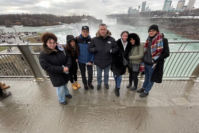 Niagara Falls USA- Winter Wonderland/State Park Tour W/Ride