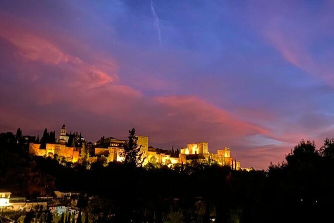 Night Tour of the Alhambra and the Nasrid Palaces