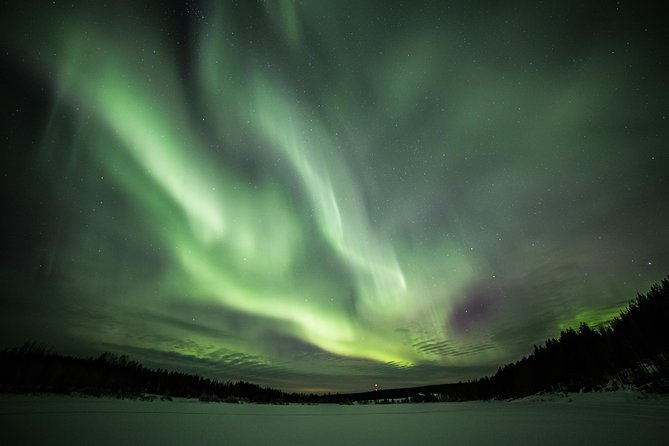 Northern Lights Hunt From Rovaniemi With Folk Tales and Snacks Over Campfire