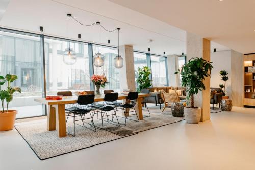 Numa Amsterdam Docklands - Property Overview