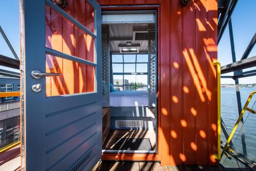 Numa Amsterdam The Crane - Property Overview