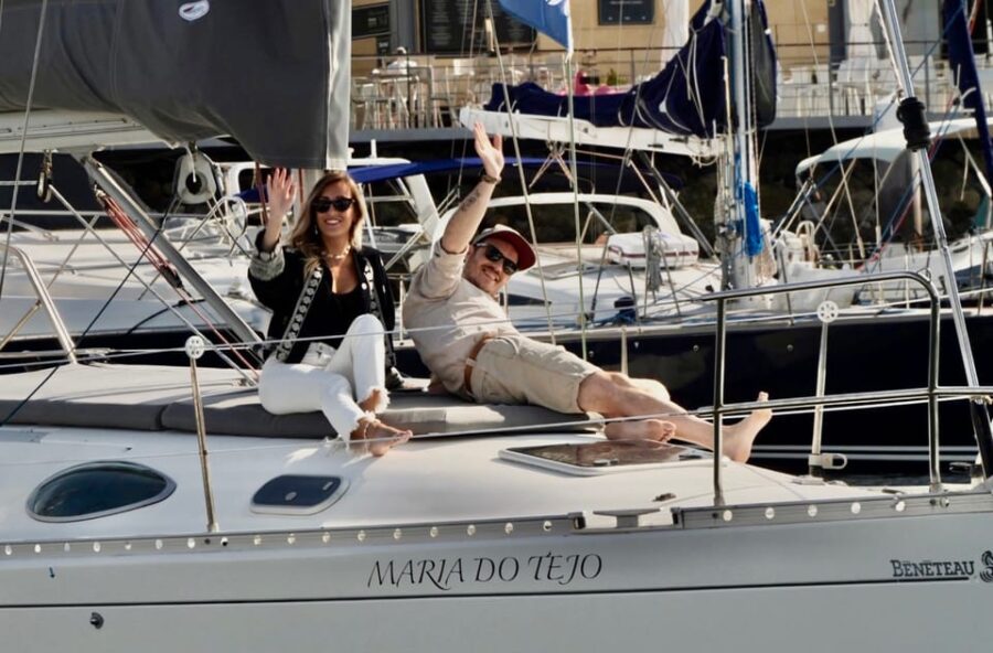 Oeiras: Private Morning Sailing Cruise (3 Hrs)