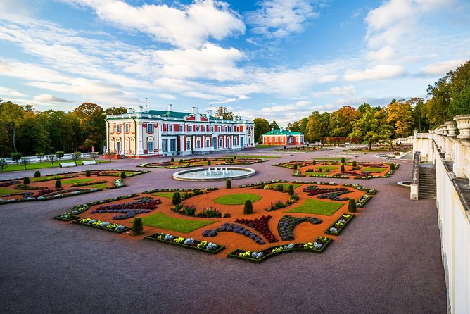 Old Tallinn With Kadriorg & Pirita