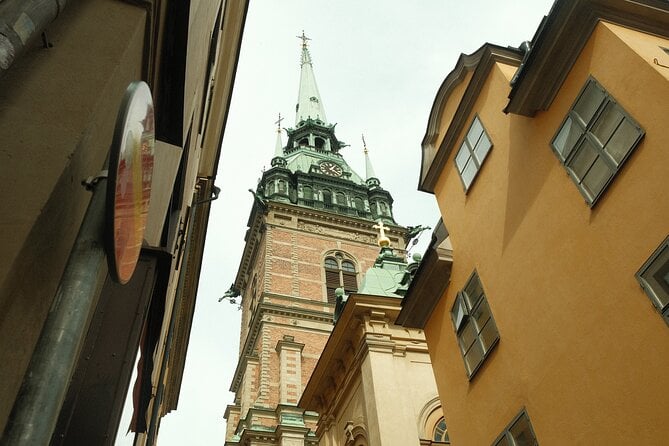 Old Town Self-Guided Tour With Interactive Challenges - Overview of the Experience