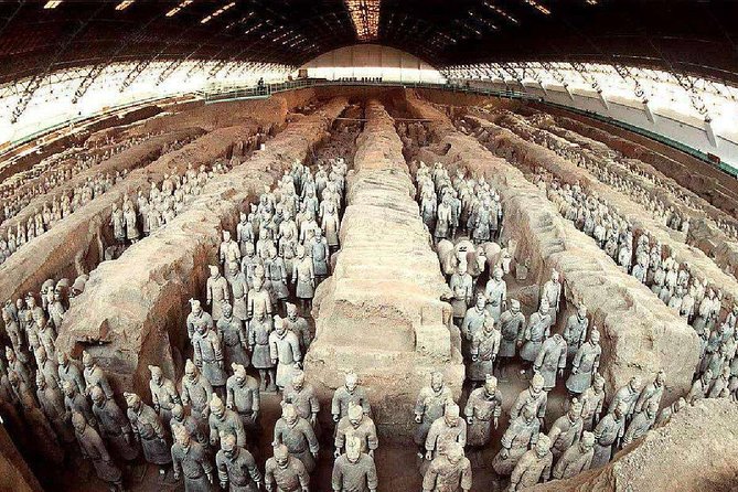One-Day Private Tour of Xian Terra-Cotta Warriors and City Wall