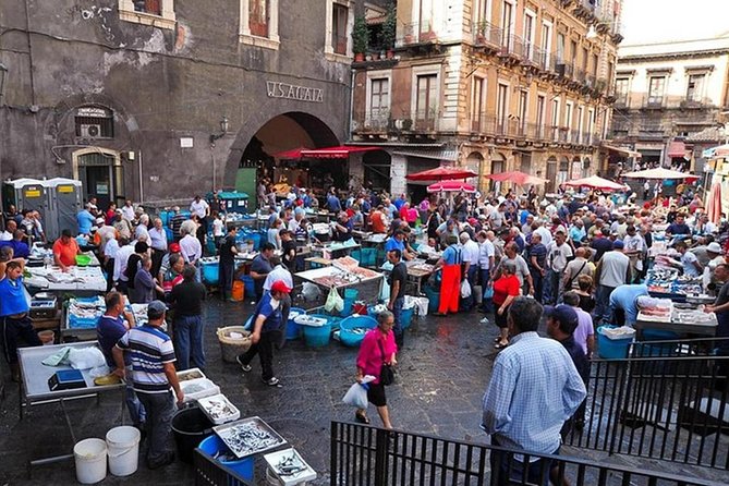 One Day Tour in Catania and Trekking on Etna